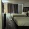 Motel 6 Lancaster