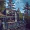 Spectacular Designer Treehouse with Mountain Views