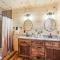 Private Murphy Cabin Rental with Wraparound Porch!