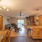 Pocono Chalet - Hot Tub - Game Room