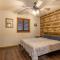 Pocono Chalet - Hot Tub - Game Room