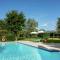 Luxurious cozy apartment with pool near Cortona in Tuscany versatile