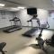 Stunning Mountain View Condo, Near Beach with Parking - Honolulu
