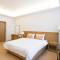 Lake 45 Hotel