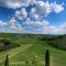 360 degree view over the Tuscan hills