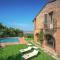 Ritzy Villa on a Wine Estate in Arezzo with Pool