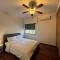 SEA VIEW AMATHUS LUXURY APT
