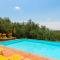 Bright Farmhouse in Montecatini Terme with Swimming Pool