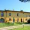 Restful Farmhouse near Forest in Vinci with Pool