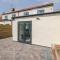 2 Staveley Cottages