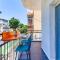 Designed 2BR apartment over Dizengoff square - Panoramic View