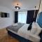 Newly Renovated Flat with Parking space