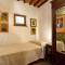 Luxurious cozy apartment with pool near Cortona in Tuscany versatile