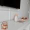 Luxe Central Apt: Free Parking - Oradea