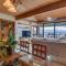 Kahana Outrigger 2B1