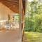 Serene Kentucky Cabin with Fireplace and Fire Pit! - 威廉斯敦
