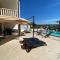 POPS POOL PLACE