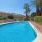 Bonita casa en pueblo pictórico, Ideal para familias, grupos y Buceadores
