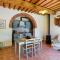 Apartment in a modern holiday home in Anghiari