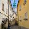NEW Design & High Standard Apt from 16th Century in Old Town-FREE Parking - 布拉迪斯拉发