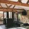 The Cow Shed - Rural Barn Conversion with Hot Tub