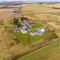 The Den, Architect Designed Barn, Beautiful Location