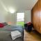 The Den, Architect Designed Barn, Beautiful Location