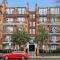 Modern Chelsea Flat, 3Bd 2Bath, with Parking - Lontoo