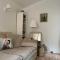 Charming village house in Goult