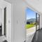 A Remarkable Stay - Jacks Point Holiday Home