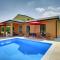 Modern Villa with Pool and Parasol in Pazin - Pazin