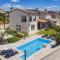 Villa in Rovinjsko Selo with private pool - 罗维尼村