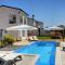 Villa in Rovinjsko Selo with private pool - 罗维尼村