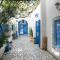 The Blue and White Perle - Sidi Bou Saïd