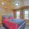 Peaceful Wyoming Cabin with Spacious Deck and Wet Bar! - صندانس