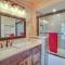 Peaceful Wyoming Cabin with Spacious Deck and Wet Bar! - صندانس