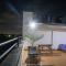2 Bed Apartment - Parking Wifi Aircon 2 Bed Apartment - Parking Wifi Aircon