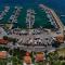 DOCK HOLIDAY - island Rab, Croatia - Supetarska Draga