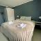 Leknes City Apartment