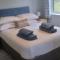 Peacock Lodge - Sleeps 4 - 2 Bedrooms