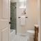 Heights Hideaway - Great Location - Game and Movie Room - وستمنستر