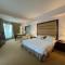 Oriental Crystal Hotel