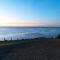 Ocean Views Apartment 2 min walk to train & ocean - Halletts Cove