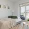 Ursus Sunny Studio for 4 Guests with Parking & Balcony by Noclegi Renters - Varšava