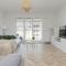 Ursus Sunny Studio for 4 Guests with Parking & Balcony by Noclegi Renters - Varšava