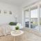 Ursus Sunny Studio for 4 Guests with Parking & Balcony by Noclegi Renters - Varšava