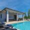 Villa VINE - new luxury holiday house in a green oasis - Manjadvorci