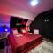 Red love-room / Balnéo & plus ! - Souppes-sur-Loing