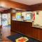 Super 8 by Wyndham Gloucester