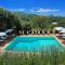 Spoleto Splash Casa Vicolo, a fabulous country cottage sleeps 45wifiaircon